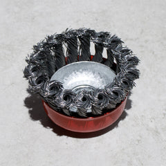 Drahtbürste mit 75 mm Durchmesser und M14-Gewinde